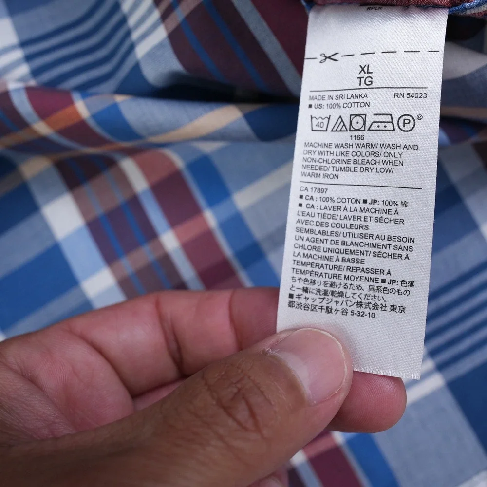 Banana Republic Mens XL Blue Red Plaid Stretch‎ Soft Wash Standard Fit Shirt